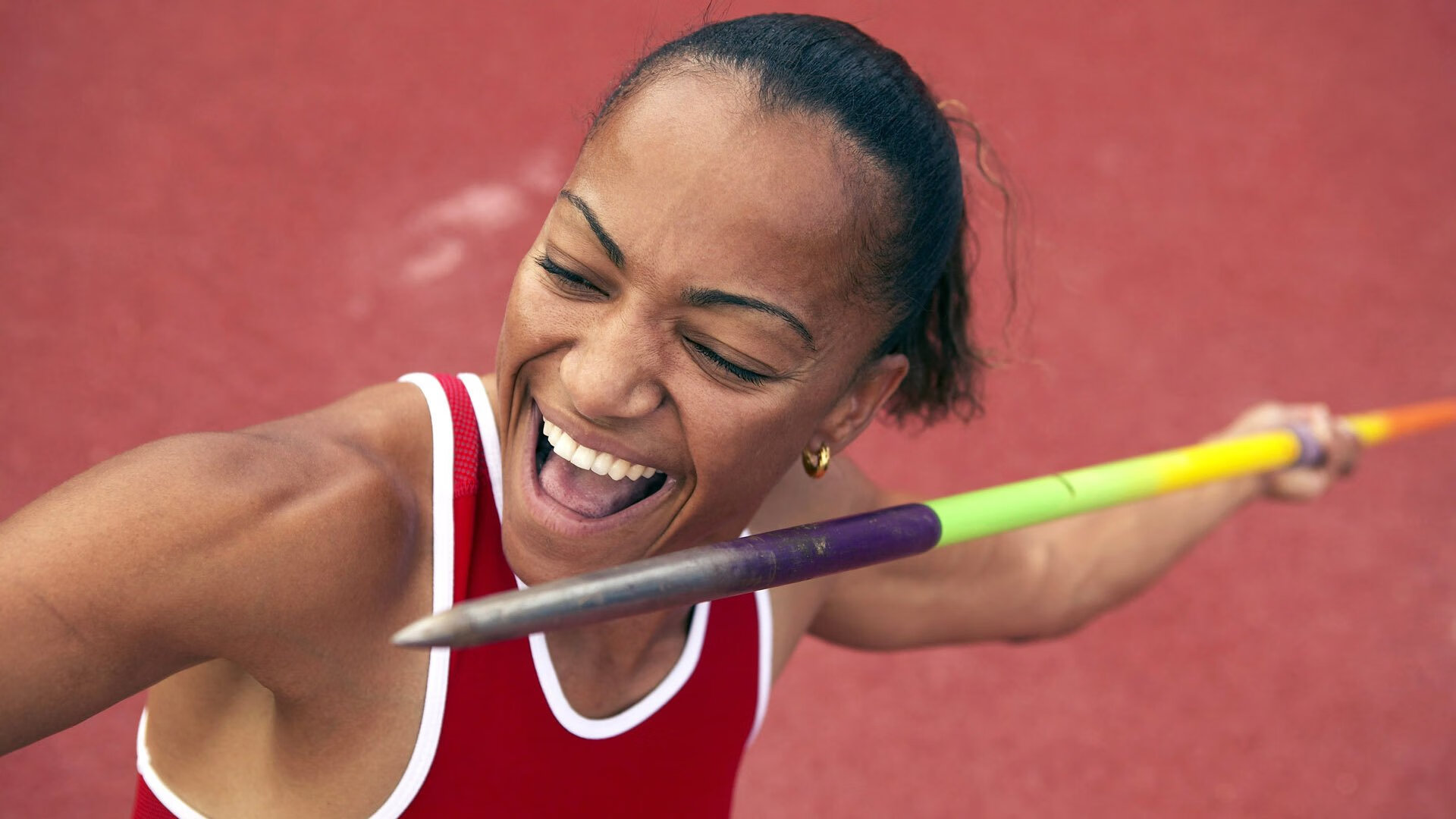 罗马尼亚男篮在欧洲预赛中奋勇拼搏,追逐奥运梦想,罗马尼亚篮球明星